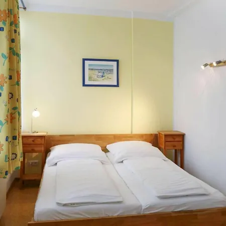 Appealing In With Balcony Apartment Binz