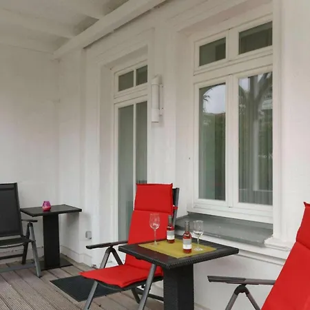 Appealing In With Balcony Binz